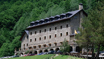 foto del parador de Bielsa